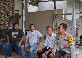 Kunjungi Warga, Bhabinkamtibmas Desa Sumbersari: Peran Orang Tua sebagai Kunci Utama Cegah Anak Terlibat Tawuran