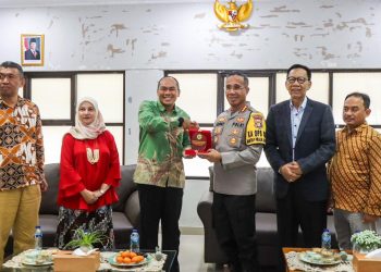 Kapolres Metro Jakarta Timur Beri Edukasi Bahaya Judi Online kepada Mahasiswa UNJ