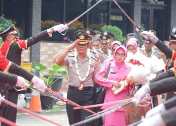 Kapolres Metro Bekasi Pimpin Sertijab dan Purna Bakti