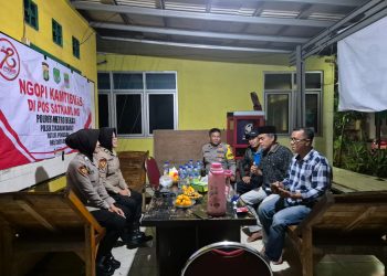 Polres Metro Bekasi Gelar Ngopi Kamtibmas Pasca Pemilu 2024, di Poskamling Warga