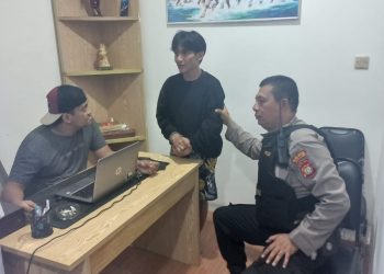 Tim Patroli Perintis Presisi Polres Metro Jakarta Selatan Amankan Pengedar Narkoba di Pinang Raya
