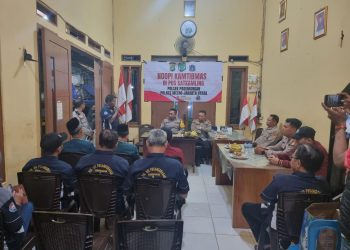 Ngopi Kamtibmas Polsek Pademangan: Sinergi untuk Menjaga Keamanan RW.12 Kelurahan Pademangan Timur