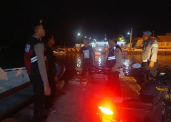Patroli Malam Perintis Presisi Polsek Kepulauan Seribu Utara Cegah Tawuran Remaja dan Gangguan Kamtibmas