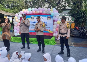 Polsek Pondok Gede Sosialisasikan Stop Bullying di SDN Jatibening Baru V