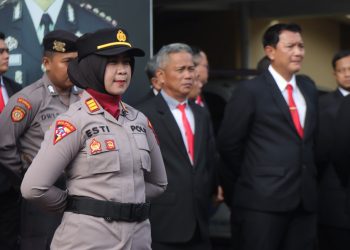 Polres Metro Jakarta Timur Gelar Upacara Peringatan Hari Ibu ke-96 Tahun 2024