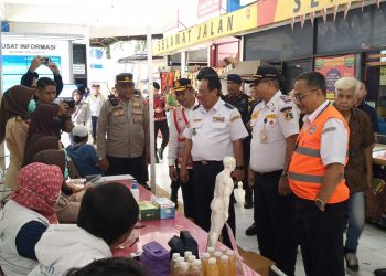 Menhub Tinjau Terminal Kampung Rambutan untuk Pantau Arus Penumpang Natal 2024 dan Tahun Baru 2025
