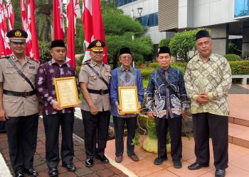 Kapolsek Cakung hadiri Upacar Peringatan Hari Ibu di Kantor Walikota Jakarta Timur