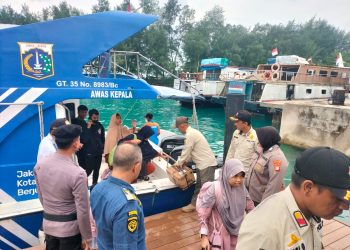 Polsek Kepulauan Seribu Selatan Tingkatkan Pengamanan Dermaga di Pulau Payung Jelang Libur Nataru