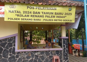 Personel Polsek Serang Baru Patroli dan Jaga Posyan Kolam Renang Palem Indah Jelang Libur Natal dan Tahun Baru