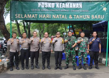 Kapolres Metro Jakarta Utara Pastikan Keamanan Natal di Gereja ST. Yohanes Bosco