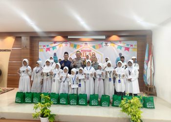 Bhabinkamtibmas Jadi Teladan, Hadiri Santunan Anak Yatim