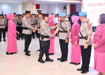 Kapolda Metro Jaya Pimpin Sertijab 9 Pejabat Utama dan Kapolres Jajaran