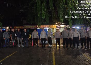 Antisipasi Gangguan Kamtibmas, Polsek Johar Baru dan Cempaka Putih Gelar Patroli Gabungan