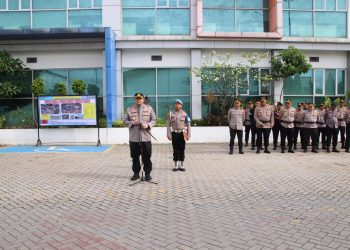 Kapolres Pelabuhan Tanjung Priok Pimpin Apel Pengamanan Unjuk Rasa SPPTKI