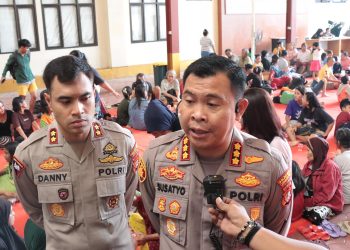 Polres Jakpus Dirikan Tiga Dapur Lapangan untuk Korban Kebakaran Kebon Kosong