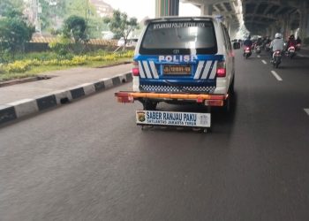 Sat Lantas Polres Metro Jakarta Timur Sterilisasi Paku untuk Persiapan Operasi Keselamatan Jaya 2025