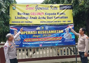 Polsek Bantargebang Pasang Spanduk “Save Generasi Kita” Cegah Bahaya untuk Anak-Anak