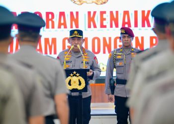 Kapolri Pimpin Kenaikan Pangkat 22 Pati Polri