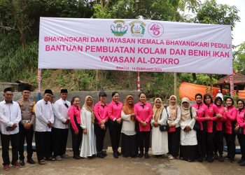 Yayasan Kemala Bhayangkari Gelar Bakti Sosial Sekaligus Kegiatan Dukung Ketahanan Pangan