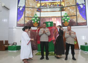 Wakapolres Metro Jakarta Utara Gelar “Minggu Kasih” di Gereja HKBP Kebon Bawang, Sampaikan Pesan Kamtibmas
