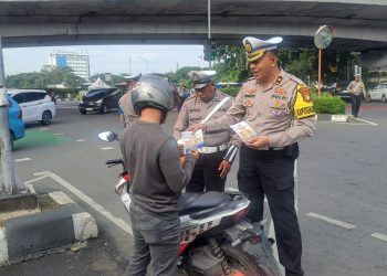 Sosialisasi Keselamatan Lalu Lintas di Jakarta Timur, dalam Operasi Keselamatan Jaya 2025