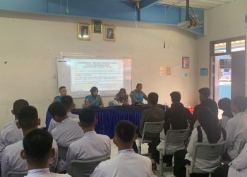 Polisi Baik, Bag SDM Polres Kepulauan Seribu Sosialisasikan Penerimaan Terpadu Anggota Polri 2025 di SMKN 61 Jakarta