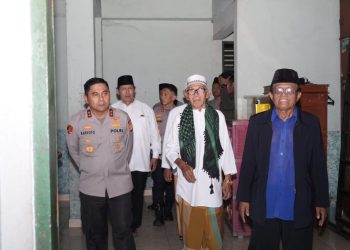 Kapolda Metro Jaya Gelar Bakti Sosial di Yayasan Al-Mubarokah, Jakarta Selatan