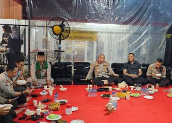 Kapolres Metro Jakarta Pusat Buka Puasa Bersama Tokoh Agama, Ustadz Khoirullah Berikan Tausiyah