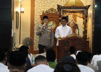 Tarawih Keliling di Periuk, Waka Polres Metro Tangerang Minta Orangtua Awasi Aktivitas Anak Remaja
