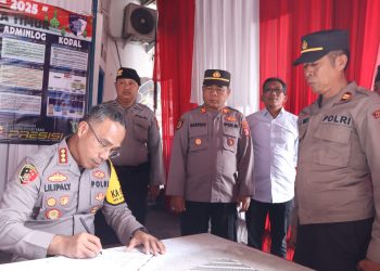 Kapolres Metro Jakarta Timur Tinjau Pos Pengamanan Kolong Cacing, Pastikan Kesiapan Arus Balik Lebaran