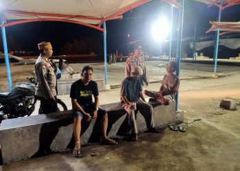 Polisi Baik dan Humanis, Polsek Kepulauan Seribu Utara Gelar Patroli Malam Monitoring Rumah Kosong Ditinggal Mudik