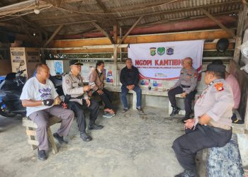 Dengar Curhat Buruh dan Ojeg, Cara Terbaik dengan Ngopi Kamtibmas