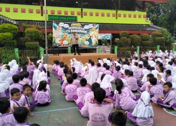 Polsek Kramatjati Gelar Penyuluhan Kenakalan Pelakar di SDN 02 Batu Ampar