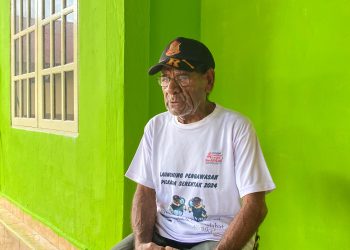 Sambut Paskah, Arnold Ronsumbre Ajak Masyarakat Papua Bersatu dan Bergandengan Tangan