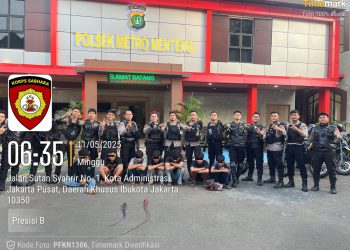 Gagal Tawuran! Polisi Ciduk 7 Pemuda Bersenjata Celurit di Menteng