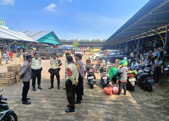 Polsubsektor Pasar Induk dan Stakeholder Gelar Patroli Pasca Penertiban PKL di Los H Pasar Induk Kramat Jati