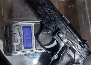 Polsek Cikarang Utara Amankan Pria Yang Viral Bawa Pistol Mainan, Urine Positif Sabu