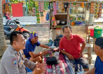 Bhabinkamtibmas Pulau Pramuka Sambangi Tokoh Masyarakat, Perkuat Sinergi Tangkal Premanisme