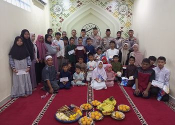 Polsek Pancoran Mas Gelar Pengajian dan Santunan Yatim Piatu Bersama Kelompok Darul Yatama
