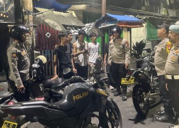 Polsek Johar Baru Bergerak Cepat dengan Patroli Antisipasi Guantibmas, Lindungi Masyarakat