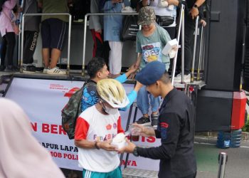 Brimob Polda Metro Jaya Hadirkan Kendaraan dapur lapangan di CFD Semarak Hari Bhayangkara ke-79