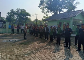 Polsek Muaragembong Gelar Apel Pengamanan Unjuk Rasa Warga Pantai Sederhana, Tegaskan Sikap Humanis dan Profesional