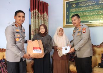Anjangsana Kapolres Metro Bekasi Kota ke Keluarga Almarhum Aiptu Aceng Kurnaedi: Wujud Kepedulian di Momen HUT Bhayangkara ke-79