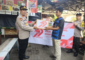 Bakti Sosial Kelurahan Jati Kramat Dalam Rangka Menyambut HUT Bhayangkara ke-79