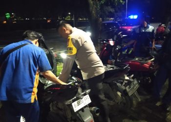 Polsek Cikarang Pusat Gelar Operasi Kejahatan Jalanan, Wujudkan Rasa Aman di Tengah Malam