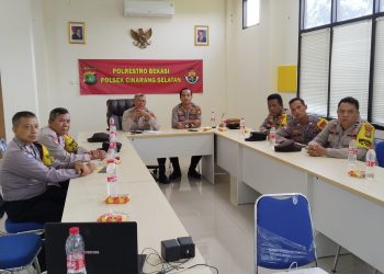 Wakapolres Metro Bekasi Pimpin Anev Bhabinkamtibmas Jajaran Polsek Melalui Zoom Meeting Serentak