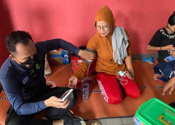 Sentuhan Kemanusiaan, Pengobatan Gratis bagi Pengungsi Banjir di Kampung Melayu
