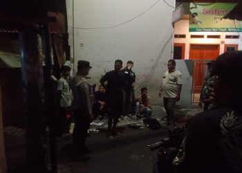 Patroli Bersama Unsur Tiga Pilar di Pisangan Baru Antisipasi Tawuran dan Gangguan Keamanan