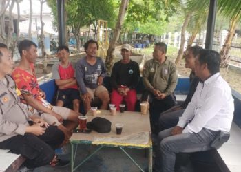 Bhabinkamtibmas Pulau Kelapa Sambang Tokoh Masyarakat, Perkuat Sinergi Jaga Kamtibmas