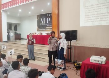 Sat Binmas Polres Jakpus Edukasi Bahaya Narkoba dan Judi Online pada MPLS SMKN 27